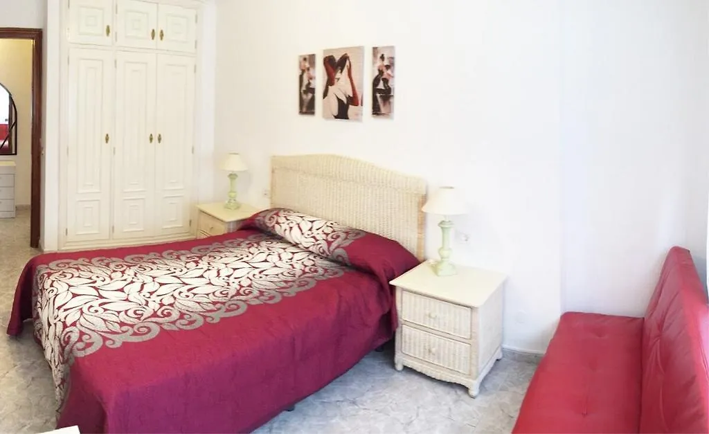 מלון לוס כריסטיאנוס Apartamento Canarysol ספרד
